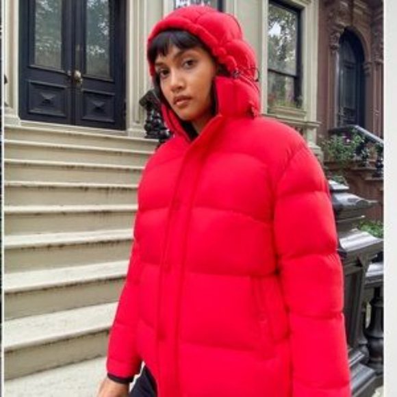 COPY - The Super Puff Jacket from Aritzia in Red. NWOT - Picture 4 of 4